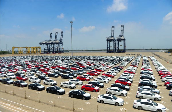 VIETNAM POSTS ALL-TIME HIGH AUTO IMPORTS IN 2022 2