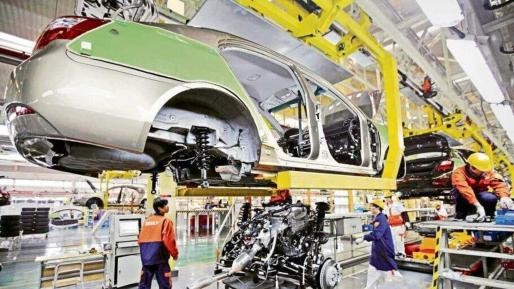VIETNAMESE AUTOMOBILE MAKERS IMPORT 80% OF COMPONENTS 2